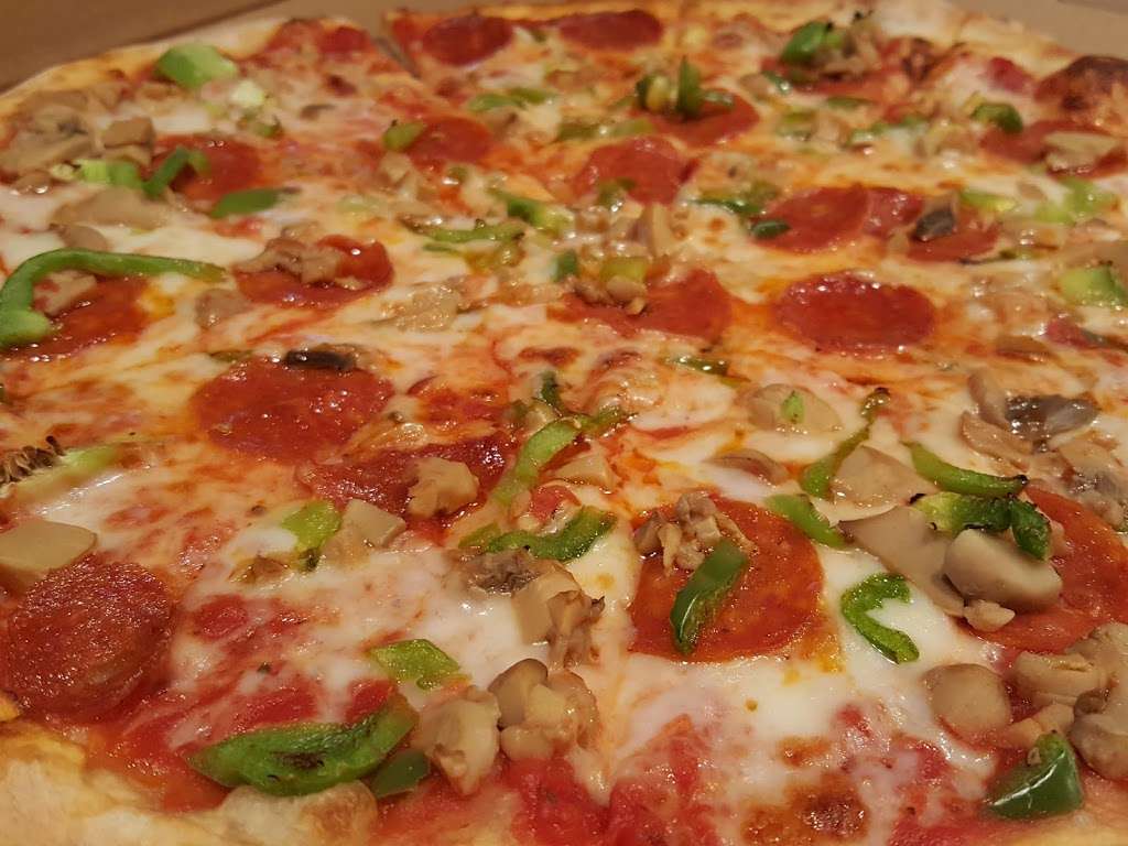 Liberty Giant Pizza | 1419 Hilltop Dr # E, Chula Vista, CA 91911, USA | Phone: (619) 585-3111