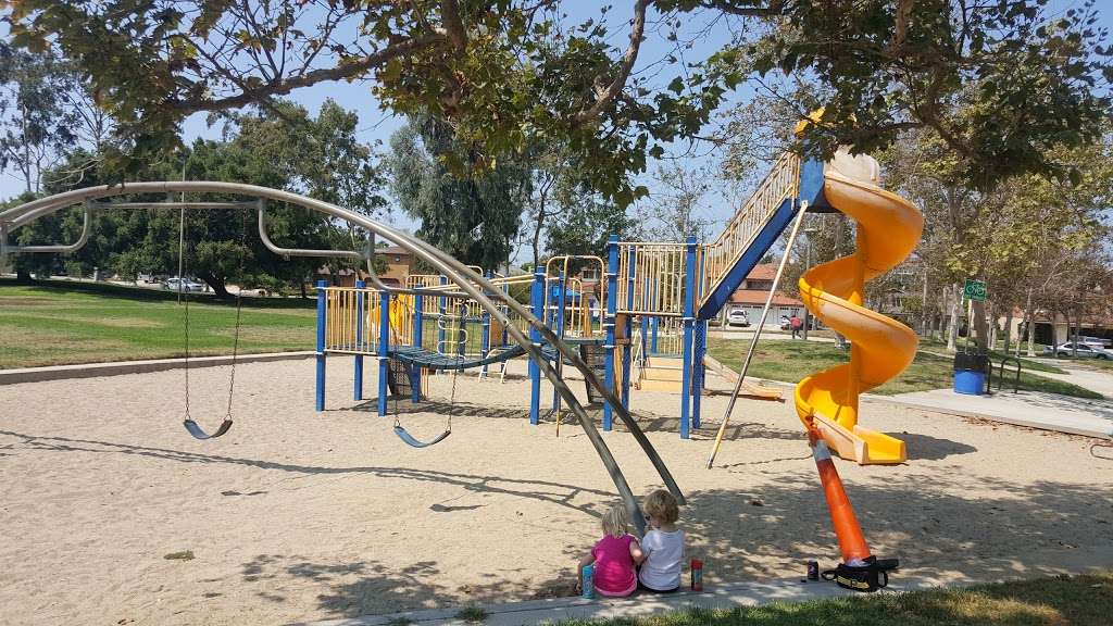 Sunnyglen Park | 5525 Del Amo Blvd, Torrance, CA 90503, USA | Phone: (310) 618-2930