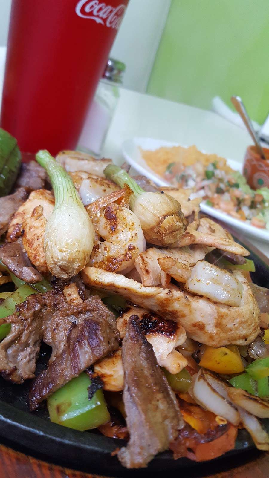 Taqueria centinela | 2503 Preston Rd, Pasadena, TX 77503, USA | Phone: (281) 487-0180