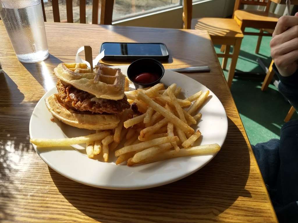 Food Factory craft Diner | 5251 Hickory Blvd, Hickory, NC 28601, USA | Phone: (828) 855-9231