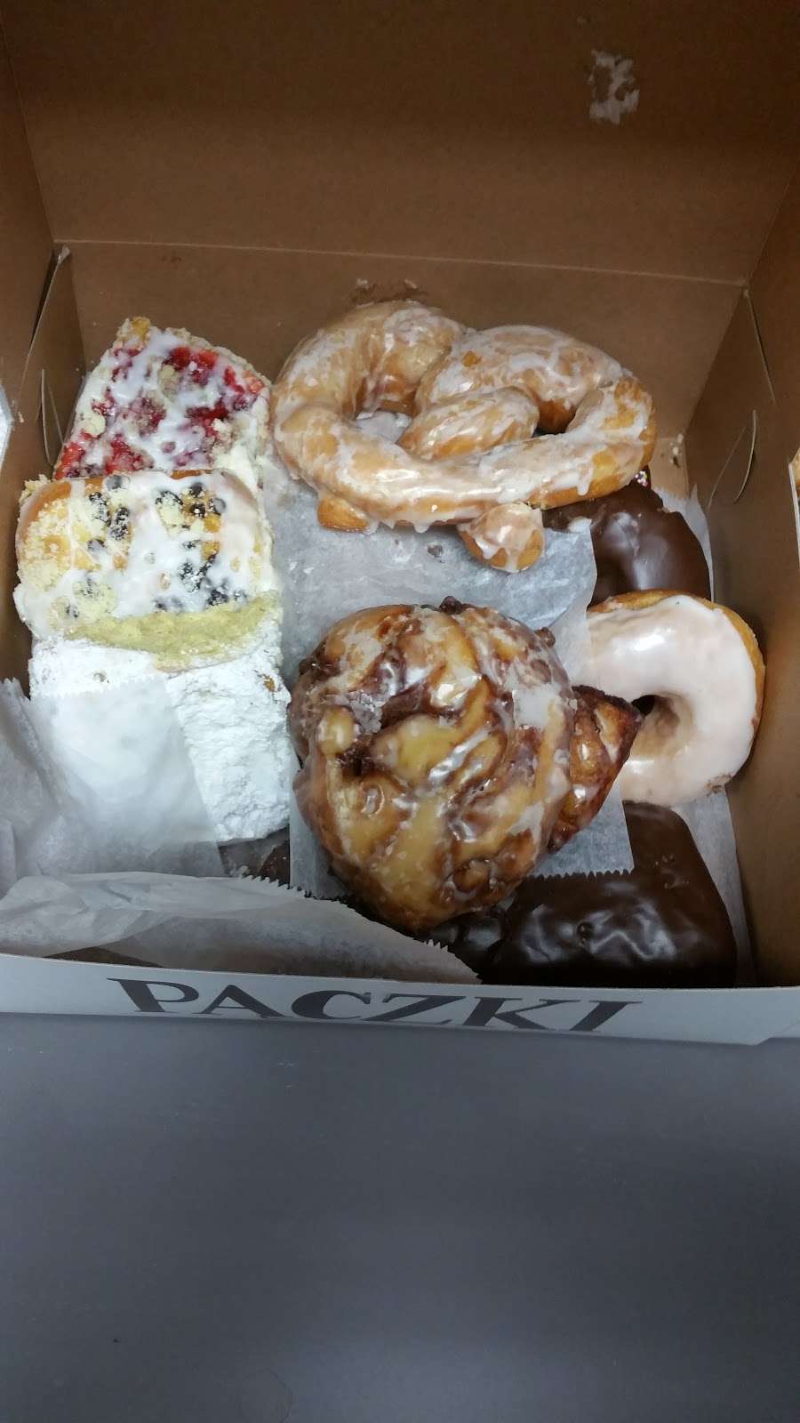 Doughs Guys Bakery | 12248 S Harlem Ave, Palos Heights, IL 60463, USA | Phone: (708) 931-5199