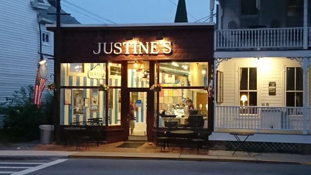 Justines Ice Cream Parlour | 106 N Talbot St, St Michaels, MD 21663, USA | Phone: (410) 745-0404