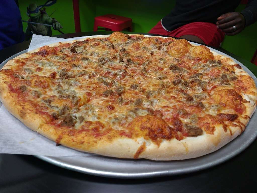 Turtles Pizzeria | 99 Montgomery St, Bloomfield, NJ 07003, USA | Phone: (973) 337-5082