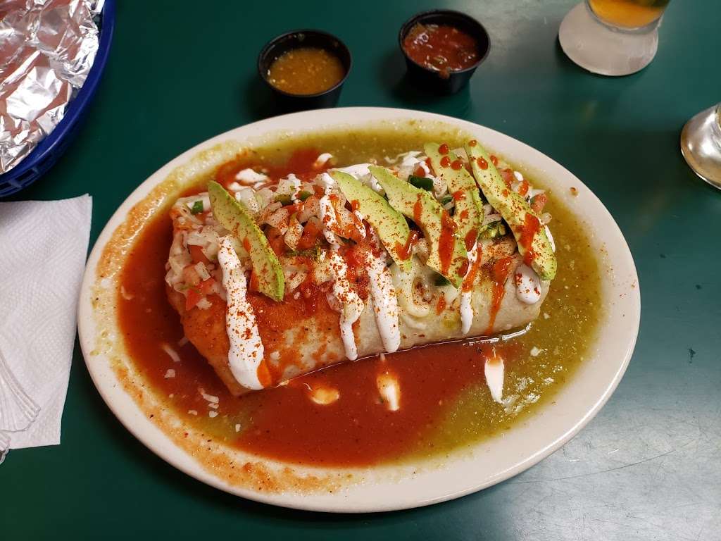 Taqueria Jalisco | 1160 Pitt School Rd # E, Dixon, CA 95620, USA | Phone: (707) 678-8721