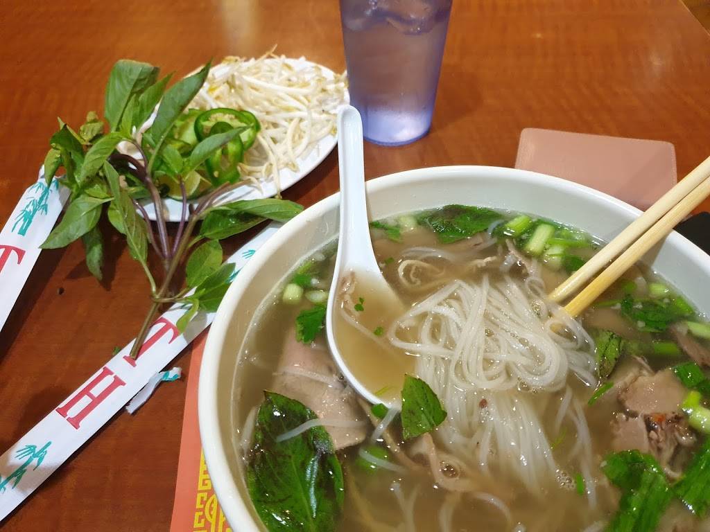 Pho America Vietnamese Cuisine | 1826 Pacific Ave, Long Beach, CA 90806, USA | Phone: (562) 218-0204