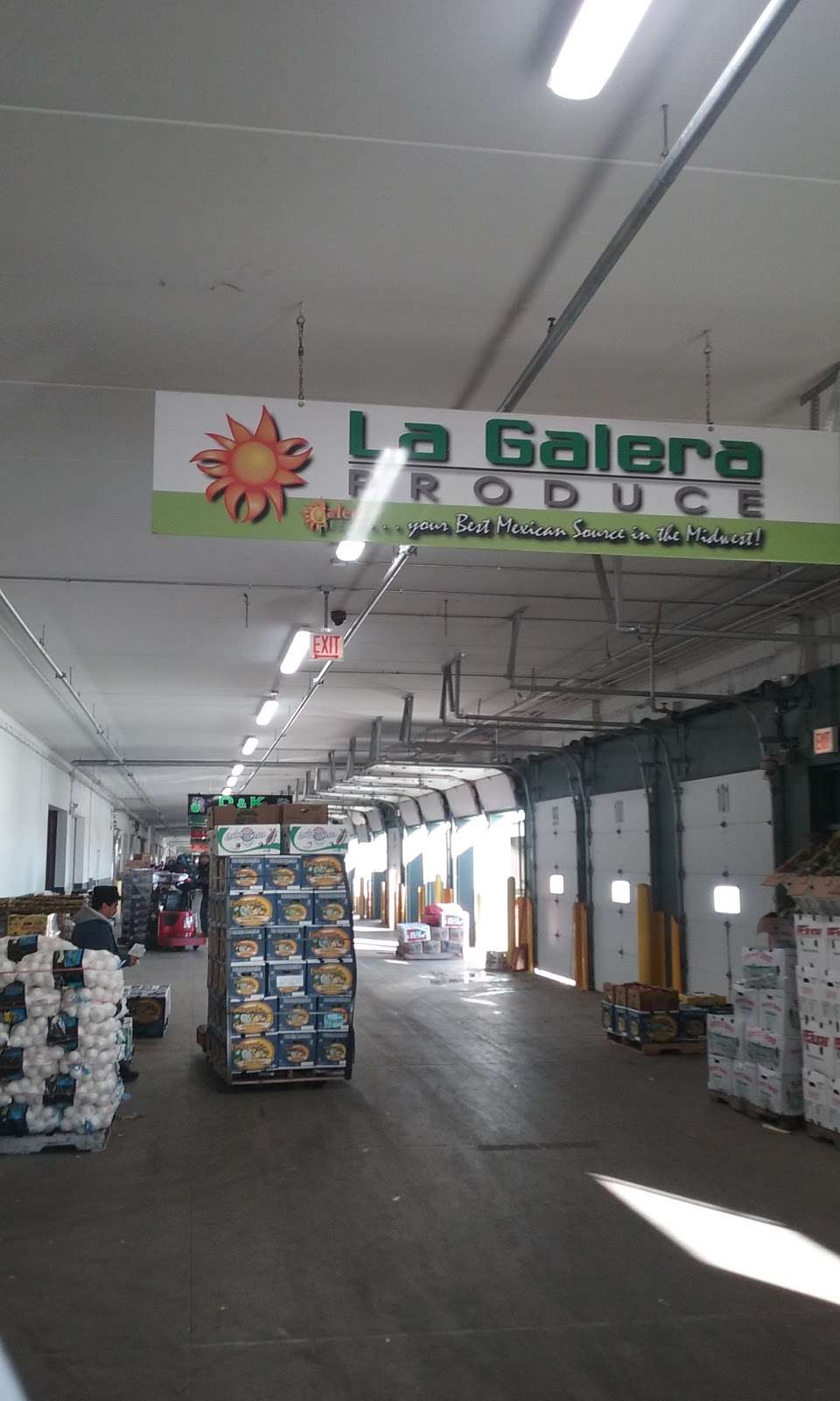 Chicago International Produce Market | 2404 S Wolcott Ave, Chicago, IL 60608, USA | Phone: (773) 923-8382