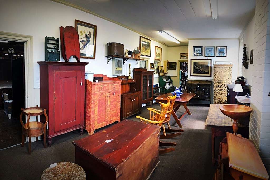 Old Mill Antiques Store | 215 Georgetown Rd, Strasburg, PA 17579, USA | Phone: (717) 687-6978