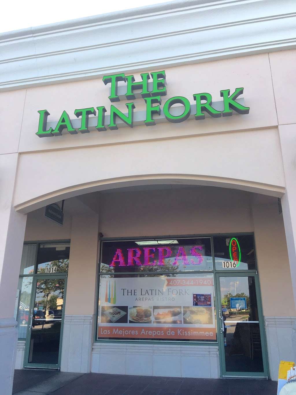 Latin Fork Arepas Bistro | 1016 Buenaventura Blvd, Kissimmee, FL 34743, USA | Phone: (407) 344-1940