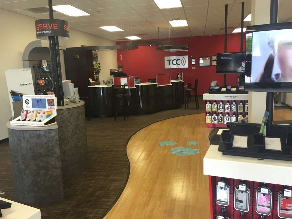 Verizon Authorized Retailer, TCC | 704 County St, Taunton, MA 02780, USA | Phone: (508) 822-3900