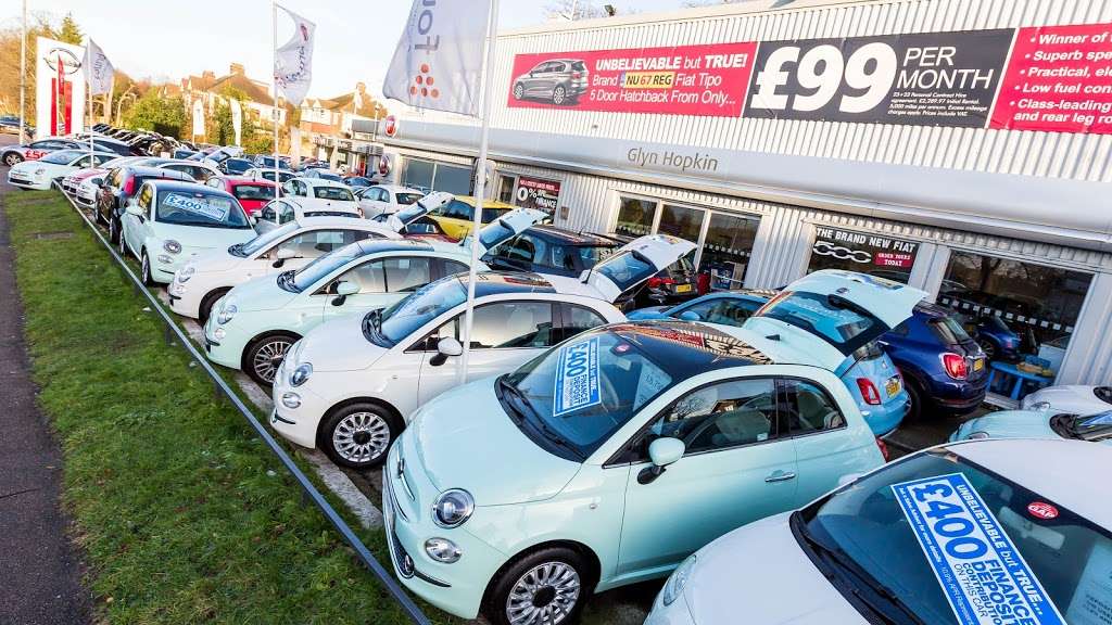 Glyn Hopkin Fiat & Abarth Buckhurst Hill | Epping New Rd, Buckhurst Hill IG9 5TZ, UK | Phone: 020 8504 1171