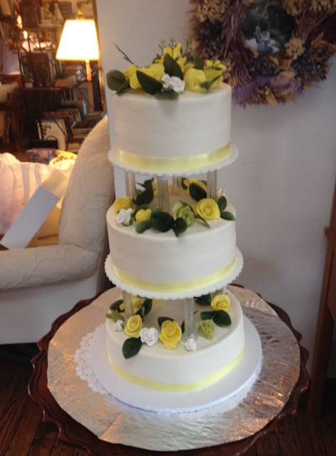 Shawnee Hills Bakery featuring Dublin Cake Cottage | 148 W Mohawk Dr, Powell, OH 43065, USA | Phone: (614) 789-0804