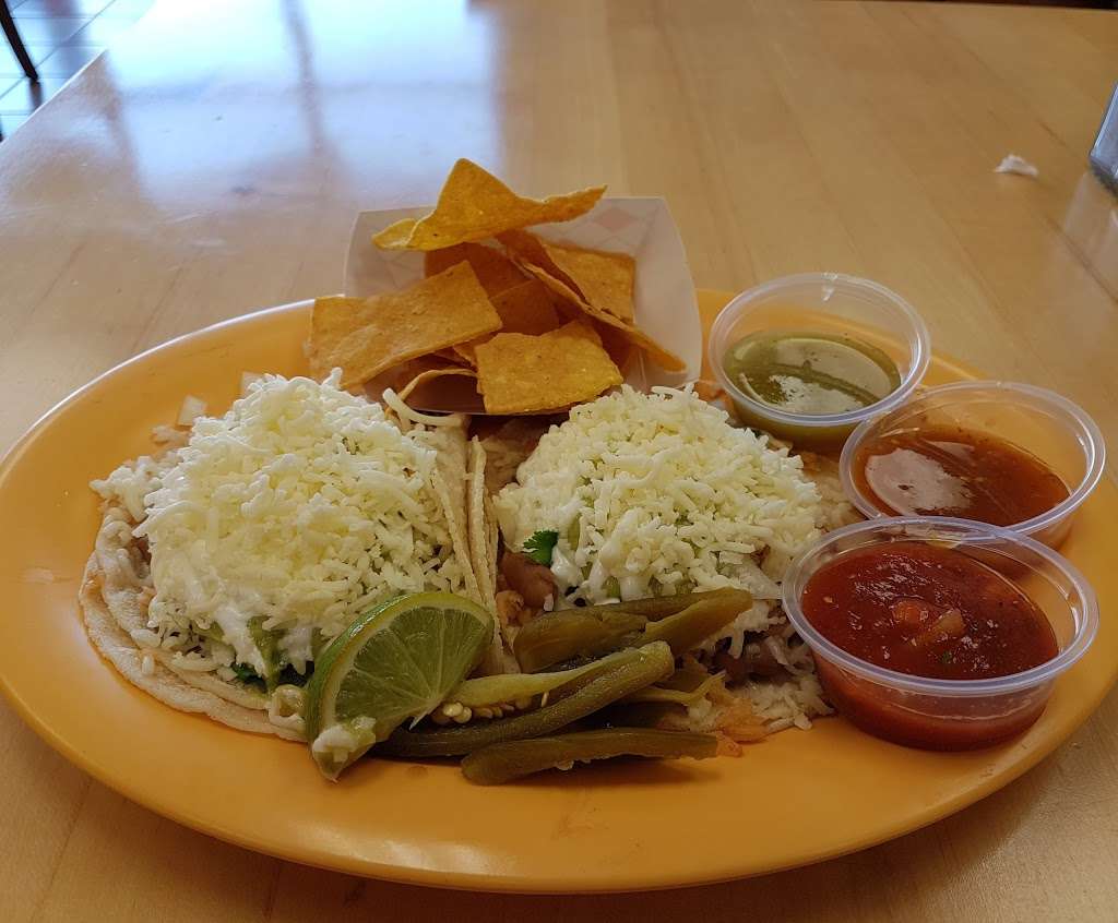 El Cerrito Taqueria | 887 Airway Blvd, Livermore, CA 94551, USA | Phone: (925) 373-6338