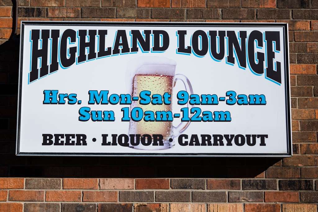 Highland Lounge | 1933 S Curry Pike, Bloomington, IN 47403, USA | Phone: (812) 336-0826