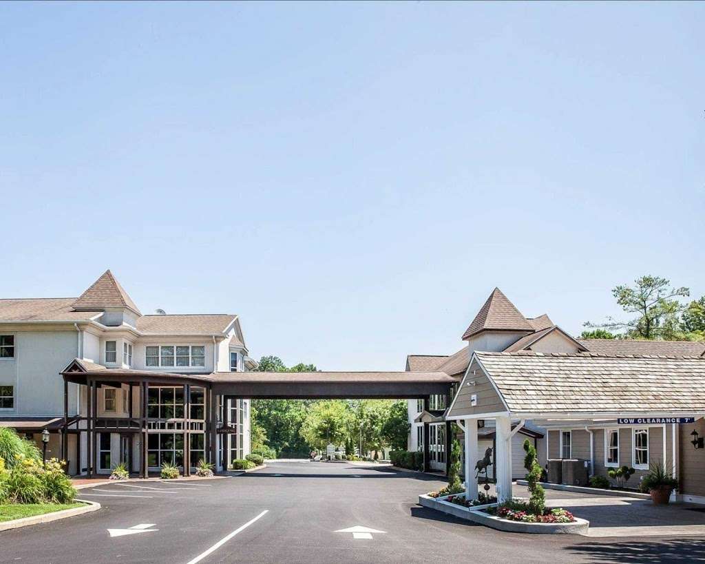 Inn at Mendenhall, an Ascend Hotel Collection Member | 케넷 피크, 323 PA-52, Mendenhall, PA 19357, USA | Phone: (610) 388-2100