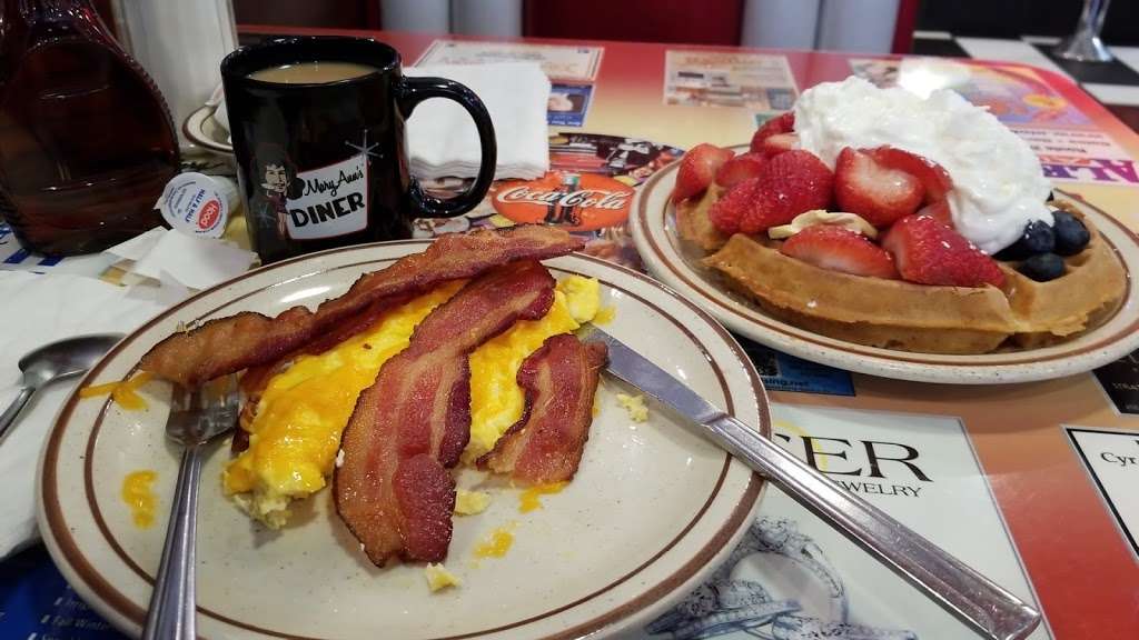 MaryAnns Diner | 3 Veterans Memorial Pkwy, Salem, NH 03079, USA | Phone: (603) 893-9877