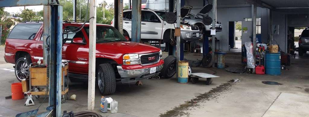 Marlars Auto Repair Service | 3745, 300 W Graham Ave, Lake Elsinore, CA 92530, USA | Phone: (951) 674-2330