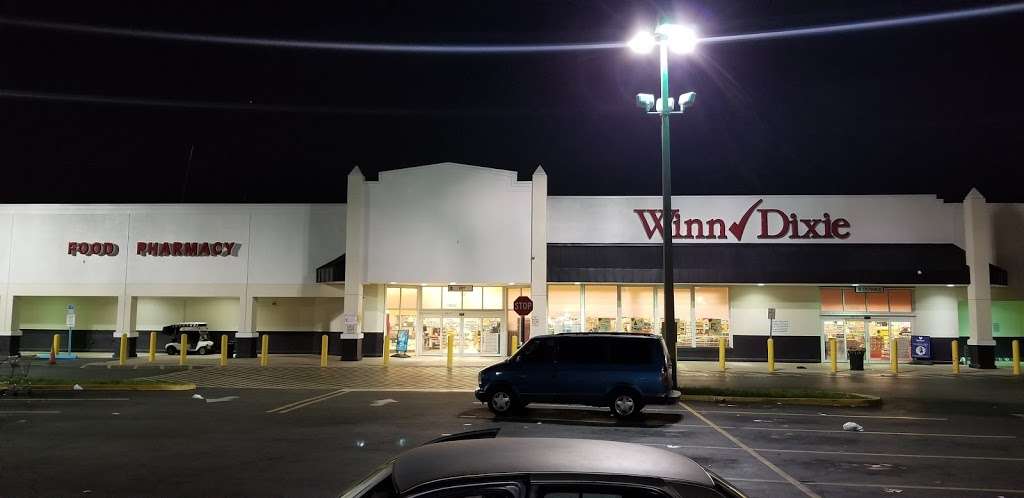 Winn-Dixie | 11030 NW 7th Ave, Miami, FL 33168, USA | Phone: (305) 756-0013