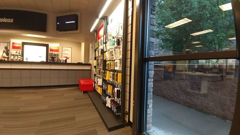 Verizon | 2241 Prairie Center Pkwy, Brighton, CO 80601, USA | Phone: (720) 685-0931