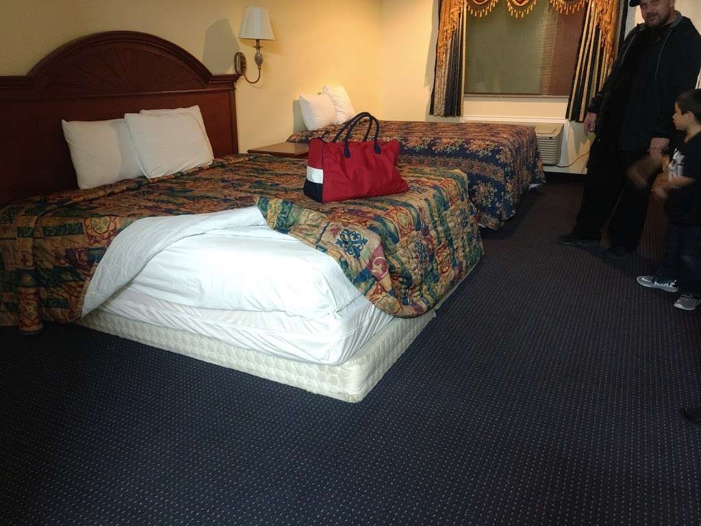 EXECUTIVE Inn & Suites | 4734 US-59, Shepherd, TX 77371, USA | Phone: (936) 628-6099