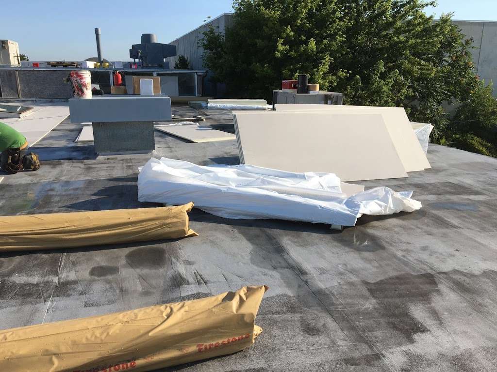 Cost Roofing | 701 S Broadway St, McHenry, IL 60050 | Phone: (815) 459-1135