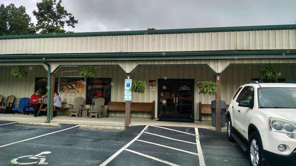 Troyers Country Market | 4077 Statesville Blvd, Salisbury, NC 28147, USA | Phone: (704) 637-0733