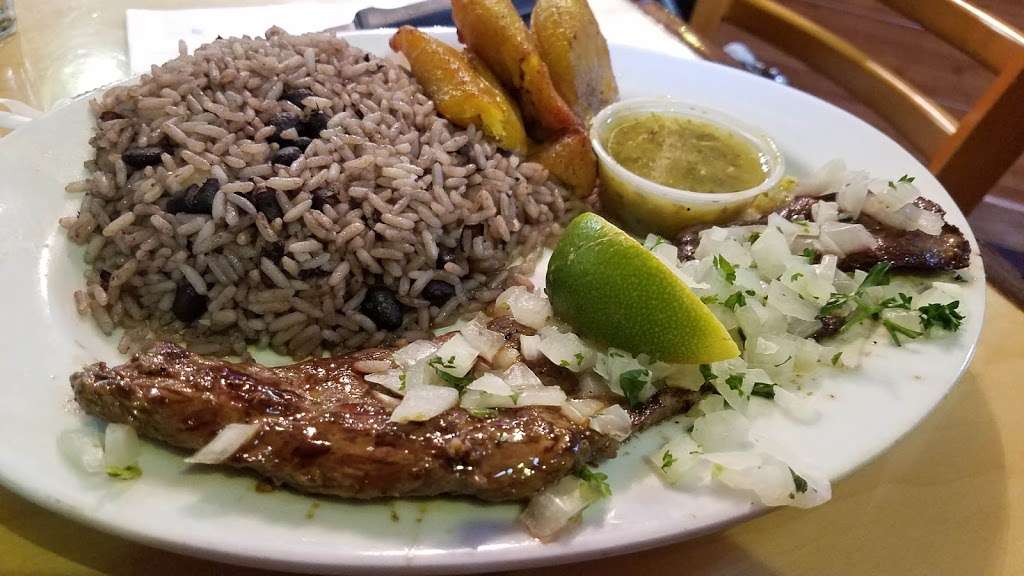 Romeus Cuban Restaurant | Coquina Plaza, 6800 Dykes Road, Southwest Ranches, FL 33331, USA | Phone: (954) 252-9788