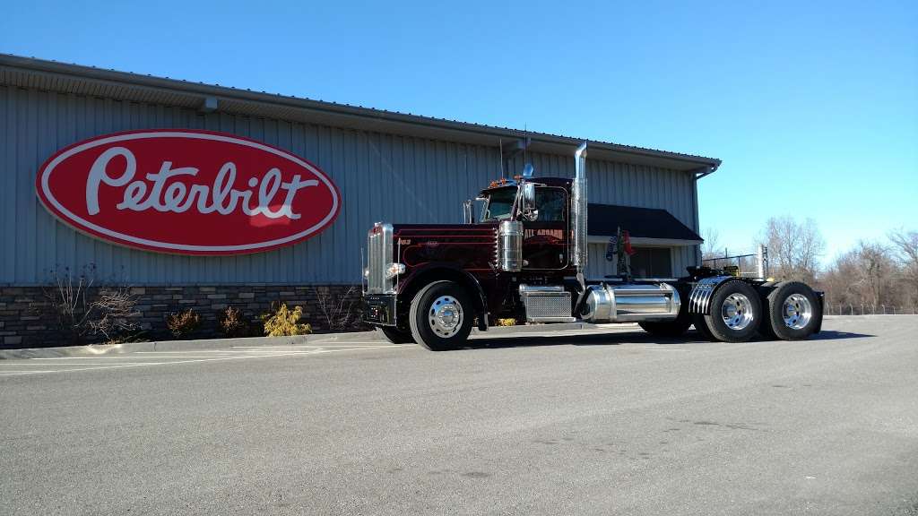 Utica General Peterbilt | 242 Route 17k , Across From Pilot, Newburgh, NY 12550, USA | Phone: (845) 245-4042