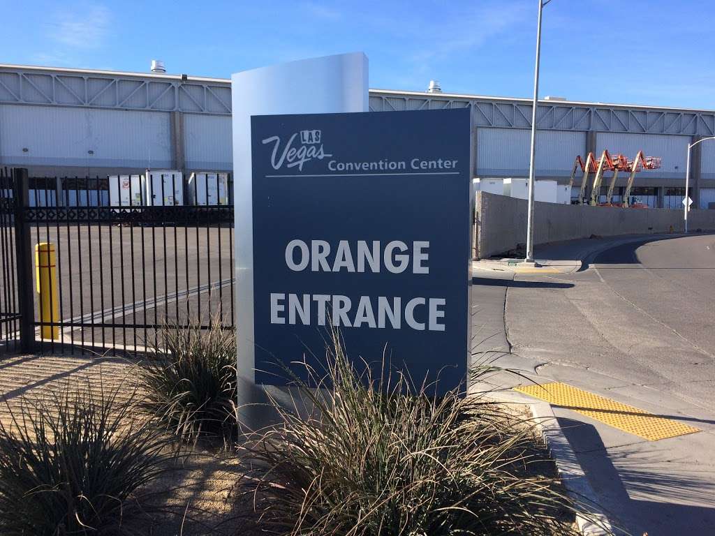 Orange Lot #1 | E Desert Inn Rd, Las Vegas, NV 89109, USA