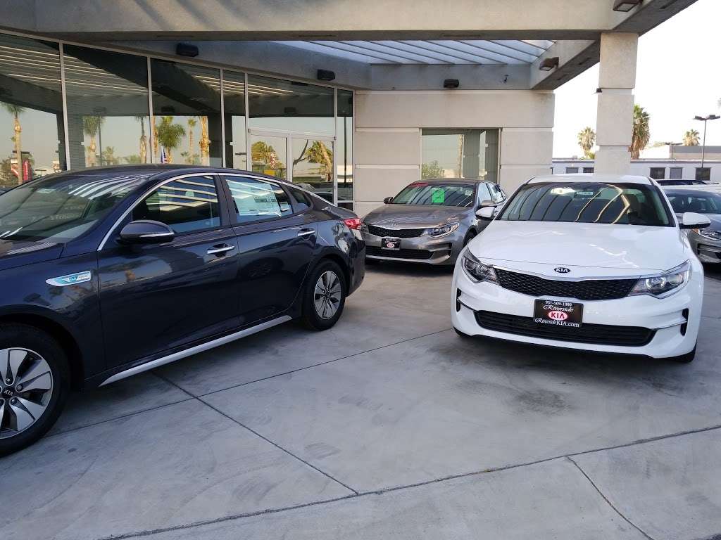 Riverside Kia | 4104, 8100 Auto Dr, Riverside, CA 92504, USA | Phone: (951) 509-1000