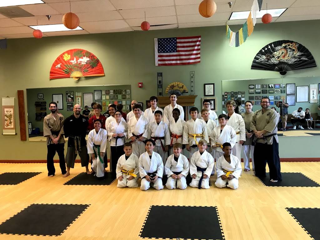 AKKA Karate USA - Independence | 4420 S Noland Rd ste b, Independence, MO 64055, USA | Phone: (816) 373-1255