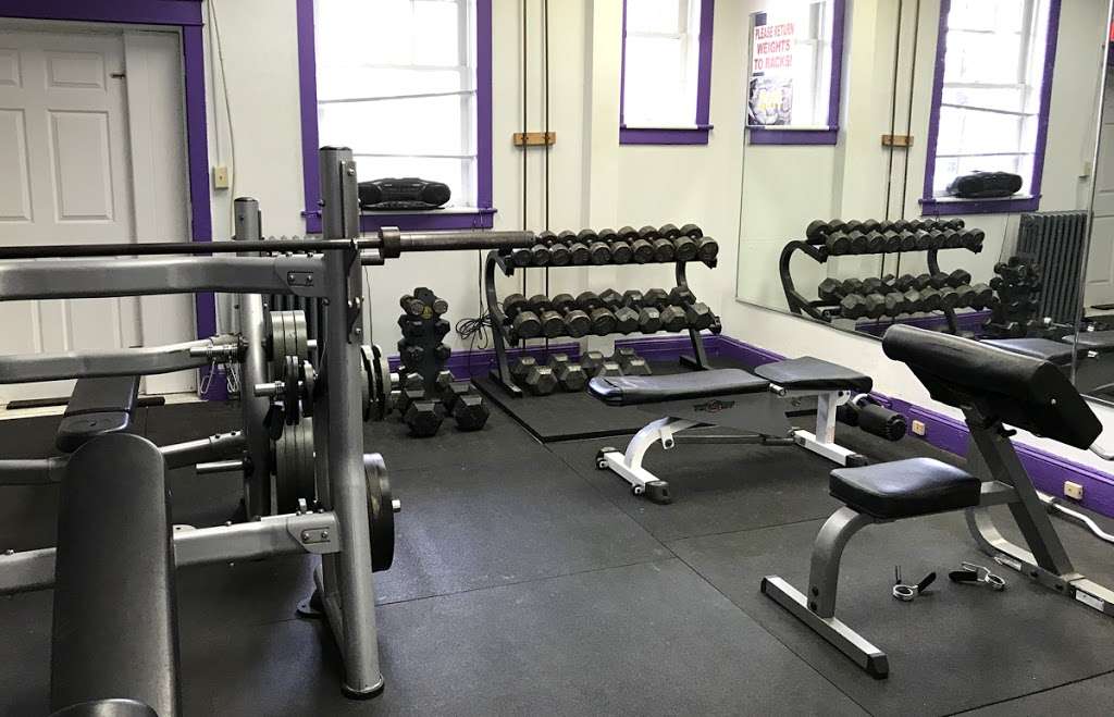 Downtown Fitness | 3 York St, Taneytown, MD 21787, USA | Phone: (410) 756-2060