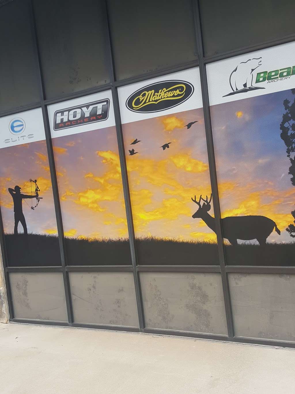 Bowhunters Superstore | 1045 Zeigler Rd, Wellsville, PA 17365, USA | Phone: (717) 432-3710