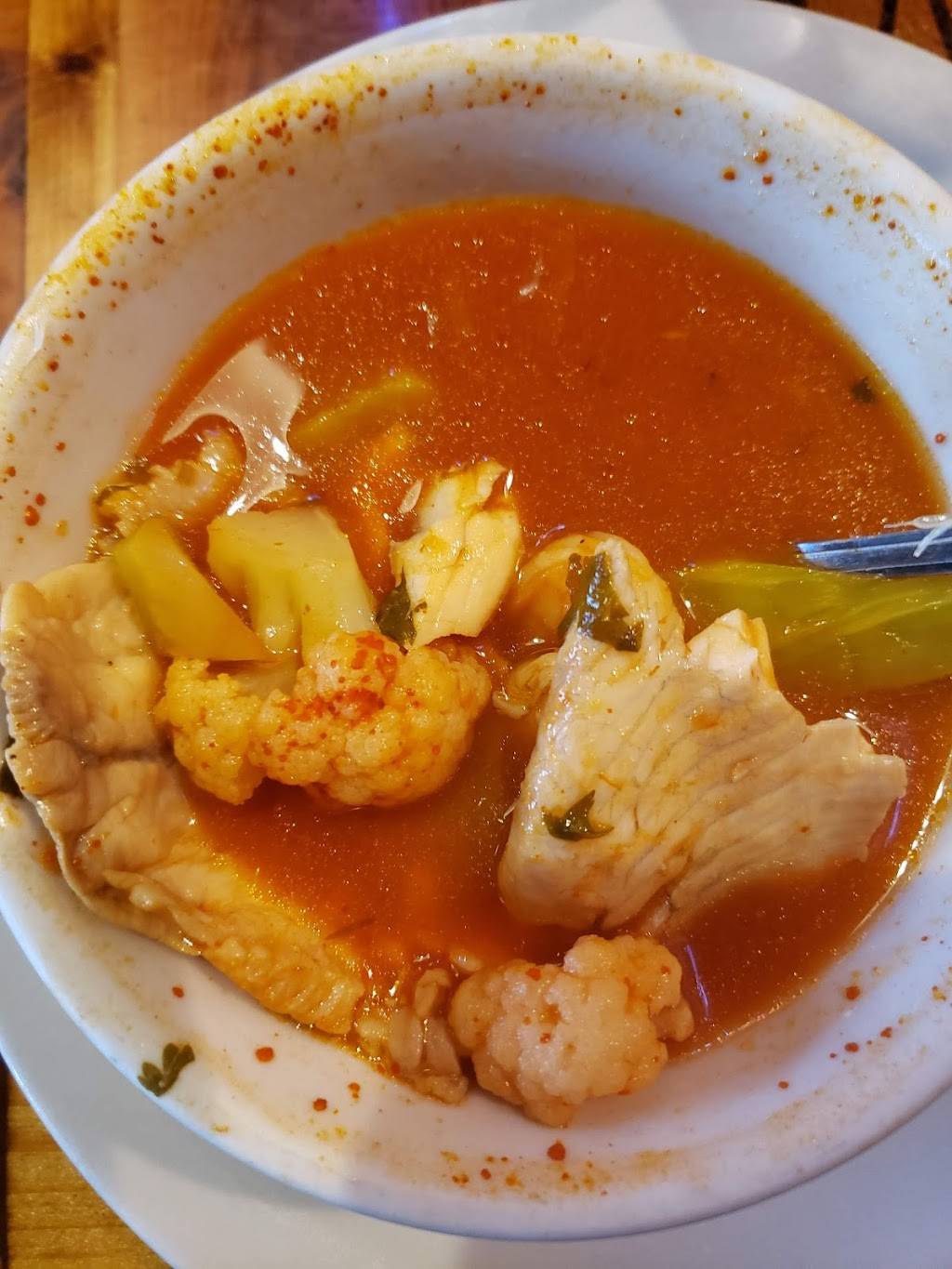 La Laguna Mariscos and Sushi | 4205 Jaime Zapata Memorial Hwy #33, Laredo, TX 78043, USA | Phone: (956) 568-1980