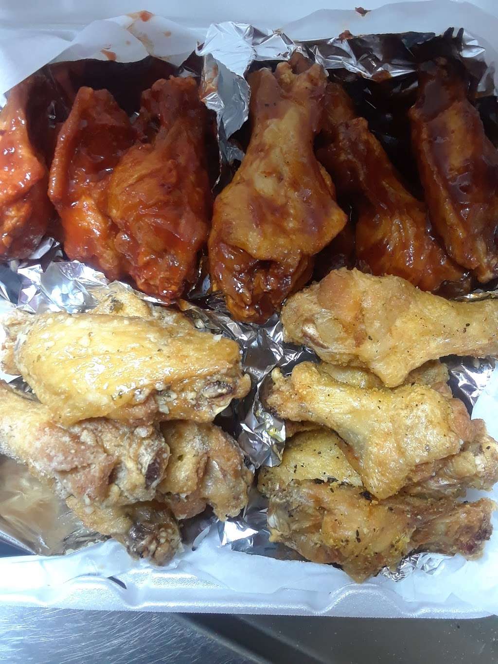 Phat Matts Hot Wings | 7557 TX-342, Dallas, TX 75241, USA | Phone: (972) 224-9464