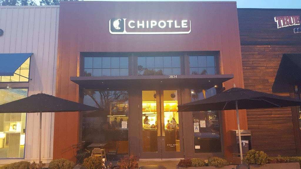 Chipotle Mexican Grill | 3822 Cross Creek Rd, Malibu, CA 90265, USA | Phone: (424) 644-2184
