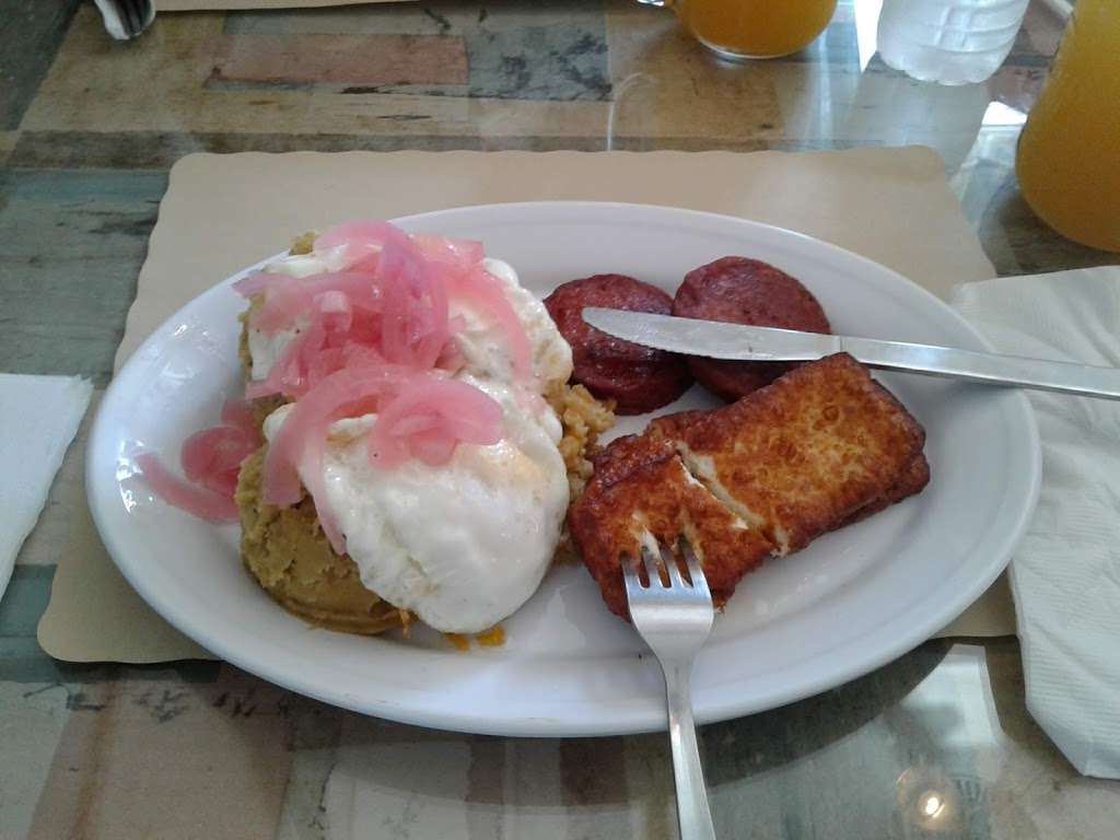 El Bohio Cafe & Restaurant | 605 N Main St, Pleasantville, NJ 08232, USA | Phone: (609) 241-8479