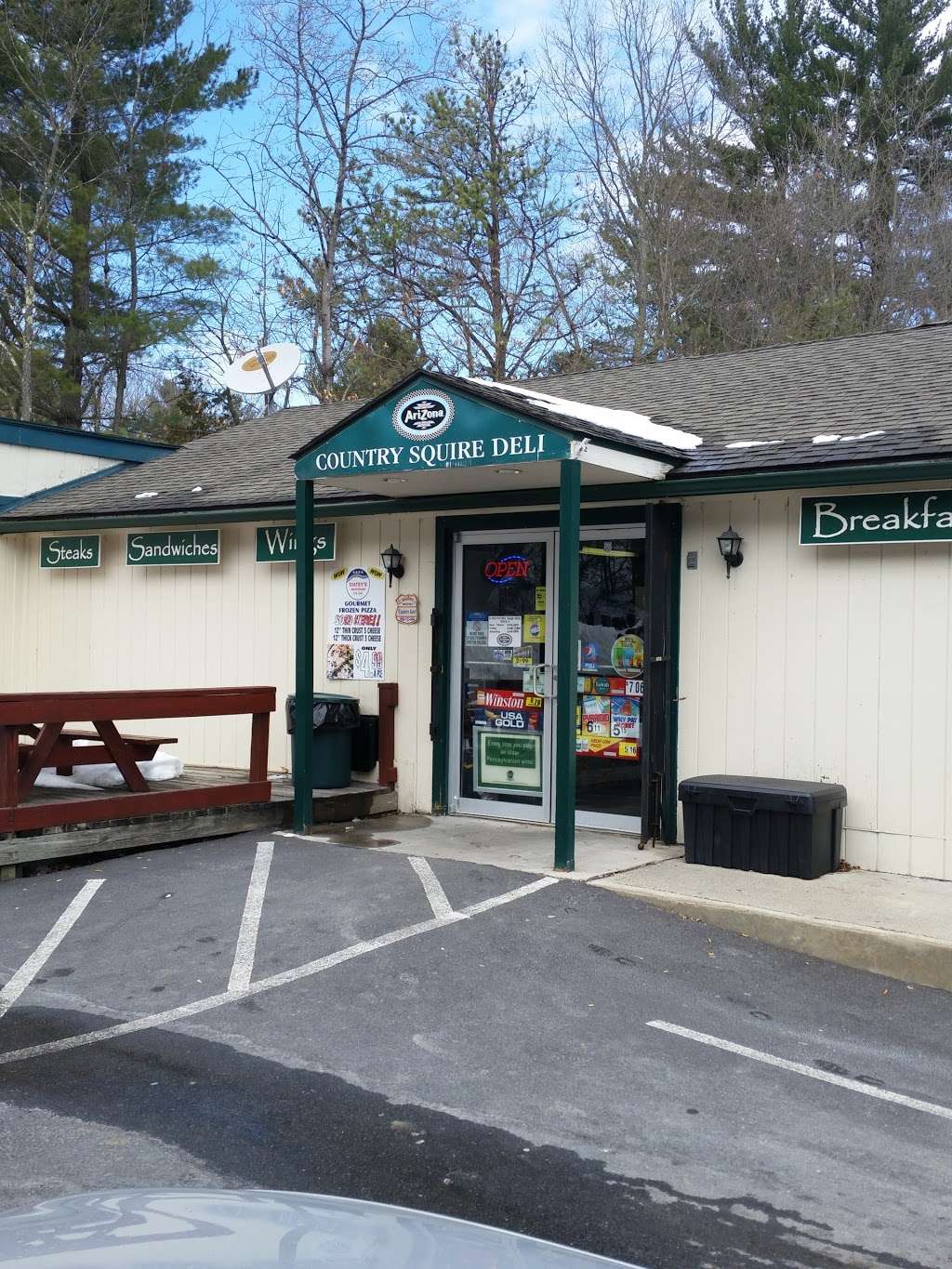 Country Squire Deli | Winona Falls Rd, Bushkill, PA 18324 | Phone: (570) 588-9212