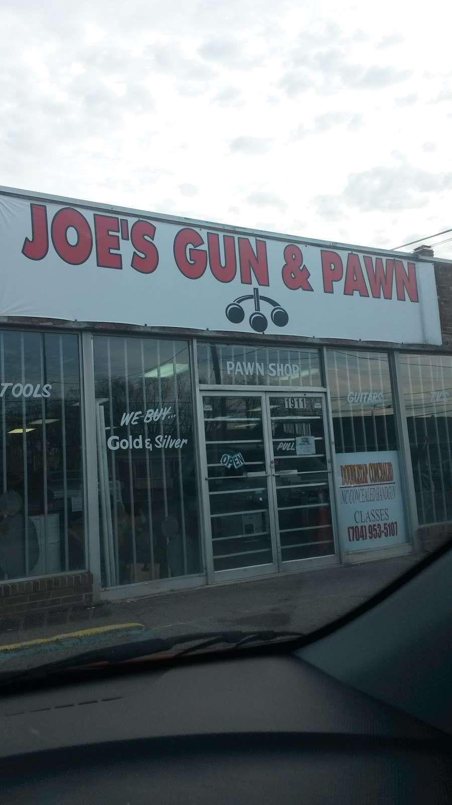 Joes Gun & Pawn | 1911 E Ozark Ave, Gastonia, NC 28054, USA | Phone: (704) 866-4022