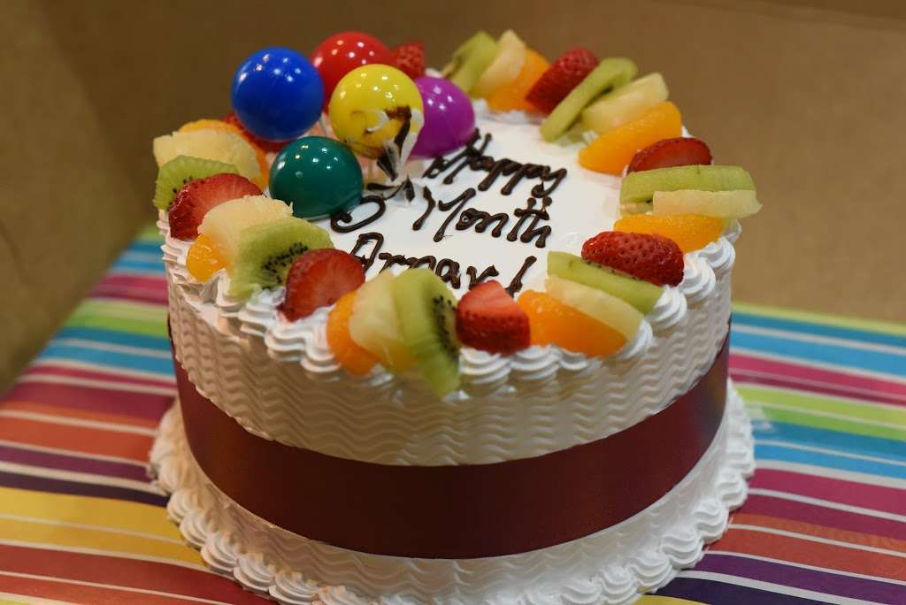 Cillies Cakes Of Houston | 867 Dulles Ave A, Stafford, TX 77477, USA | Phone: (281) 530-1666