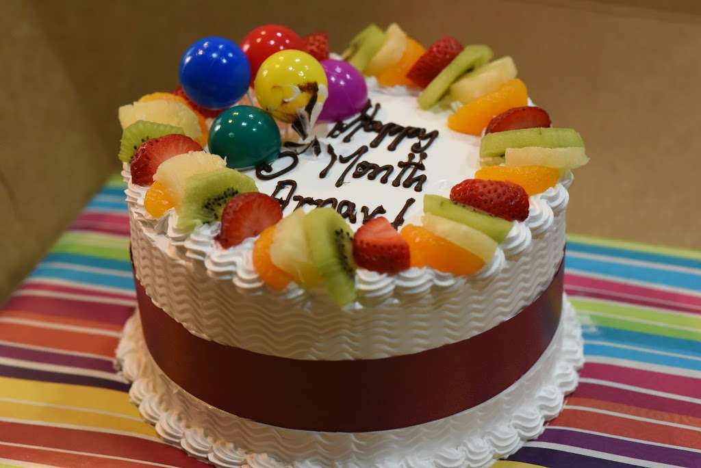 Cillies Cakes Of Houston | 867 Dulles Ave A, Stafford, TX 77477 | Phone: (281) 530-1666