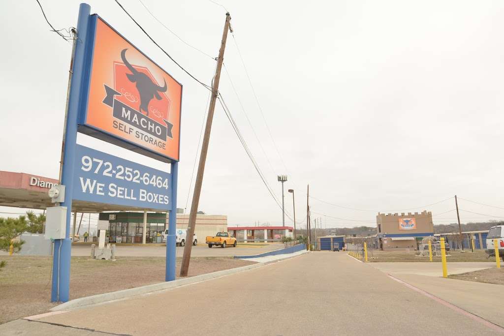 Macho Self Storage Irving | 3930 Valley View Ln, Irving, TX 75062, USA | Phone: (972) 252-6464