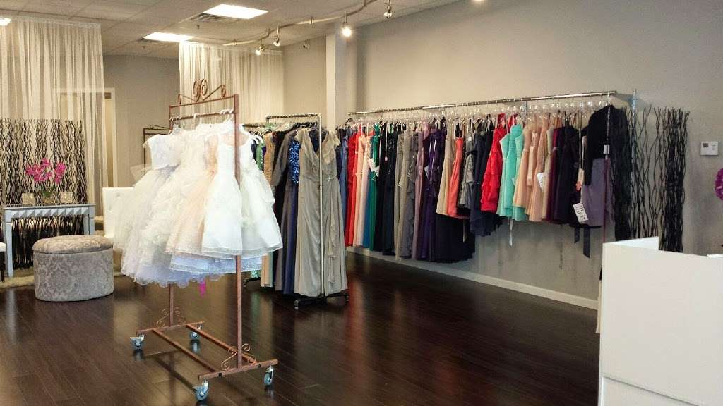 White Orchid Bridal | 12420 Archer Ave, Lemont, IL 60439 | Phone: (630) 257-2774