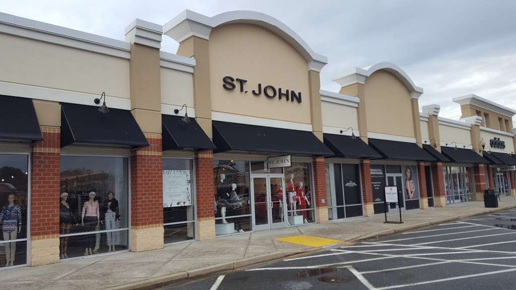 St. John Outlet | 112 Outlet Center Dr #F100, Queenstown, MD 21658 | Phone: (410) 827-5600