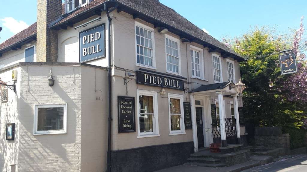 The Pied Bull | High St, Farningham, Dartford DA4 0DG, UK | Phone: 01322 862125