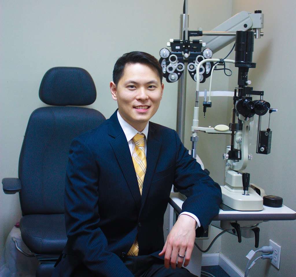 Bayside Family Eyecare | 208 Cross Island Pkwy, Bayside, NY 11360, USA | Phone: (718) 224-1833