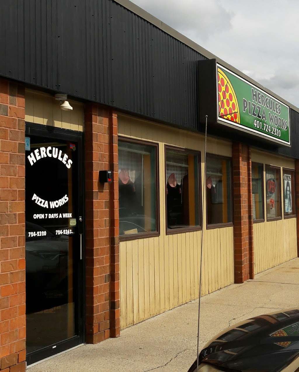 Hercules Pizza Works | 1525 Old Louisquisset Pike, Lincoln, RI 02865, USA | Phone: (401) 724-2320