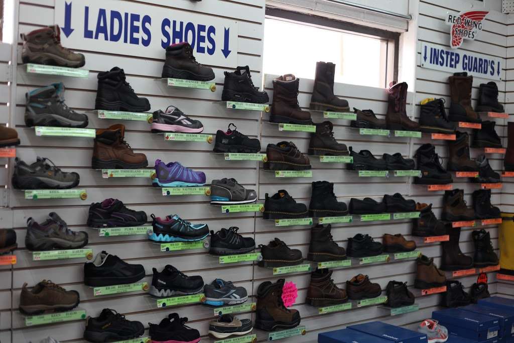 Intermountain Safety Shoe Store | 15400 W 44th Ave, Golden, CO 80403, USA | Phone: (303) 278-2871