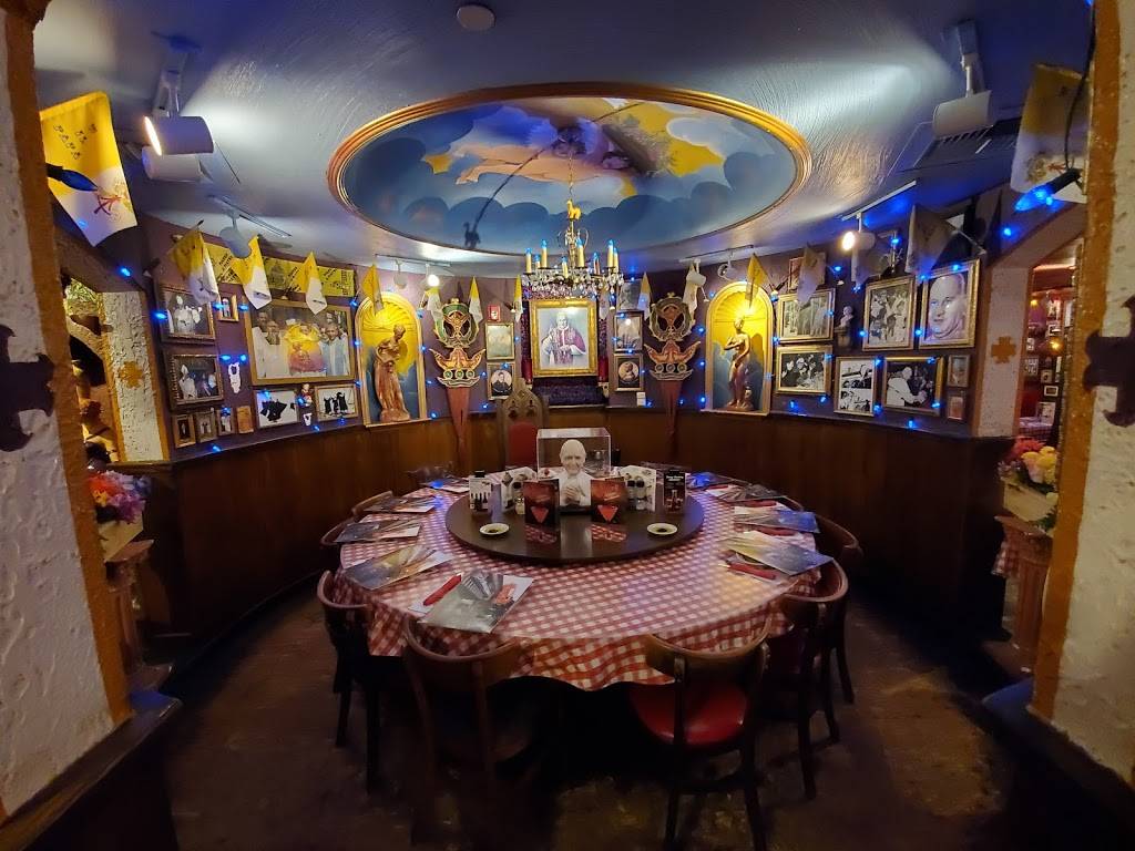 Buca di Beppo Italian Restaurant | 10915 Carolina Pl Pkwy, Pineville, NC 28134, USA | Phone: (704) 542-5146