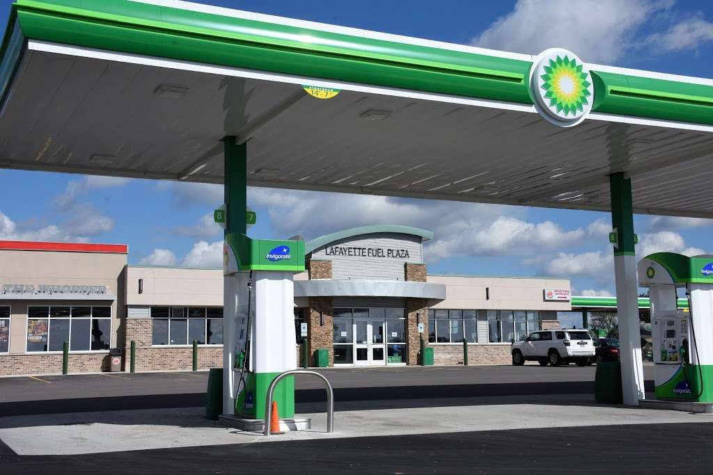 BJ’s Lafayette Fuel Plaza in W4052 WI11, Elkhorn, WI 53121, USA