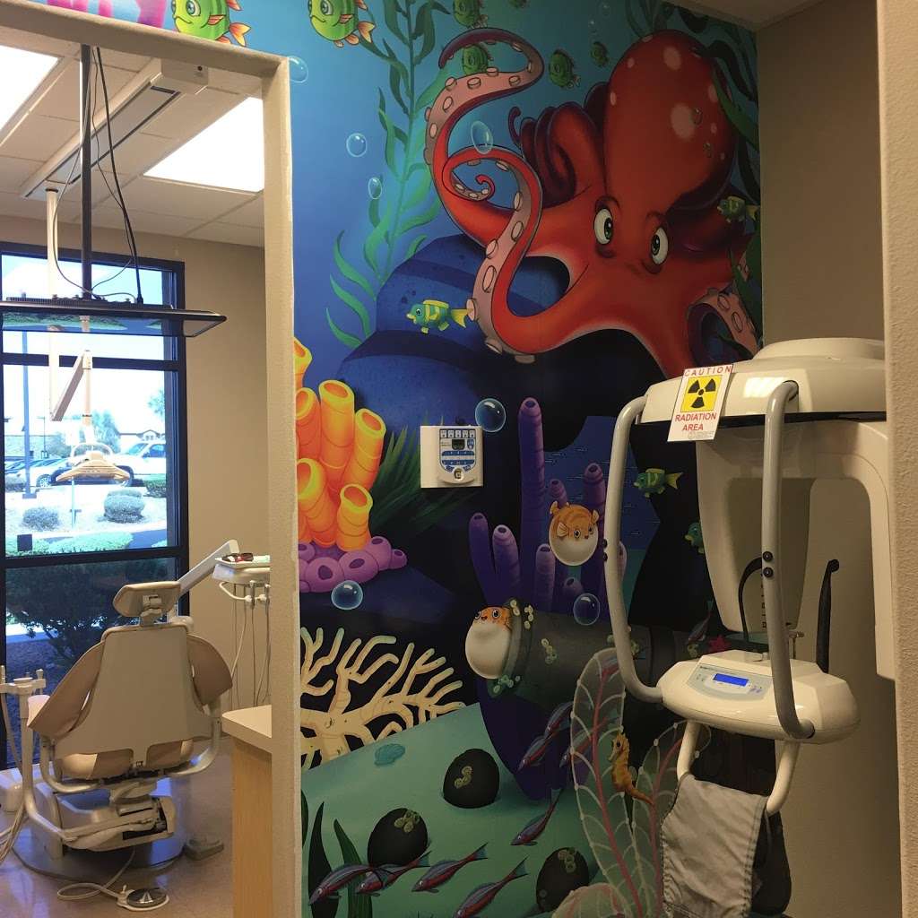 Smile Reef Pediatric Dentistry | 3870 W Ann Rd #120, North Las Vegas, NV 89031 | Phone: (702) 570-7333